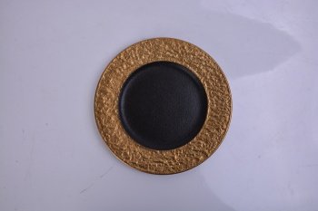 2324 PLAT 22CM 0,454KG DORE NOIR GRES